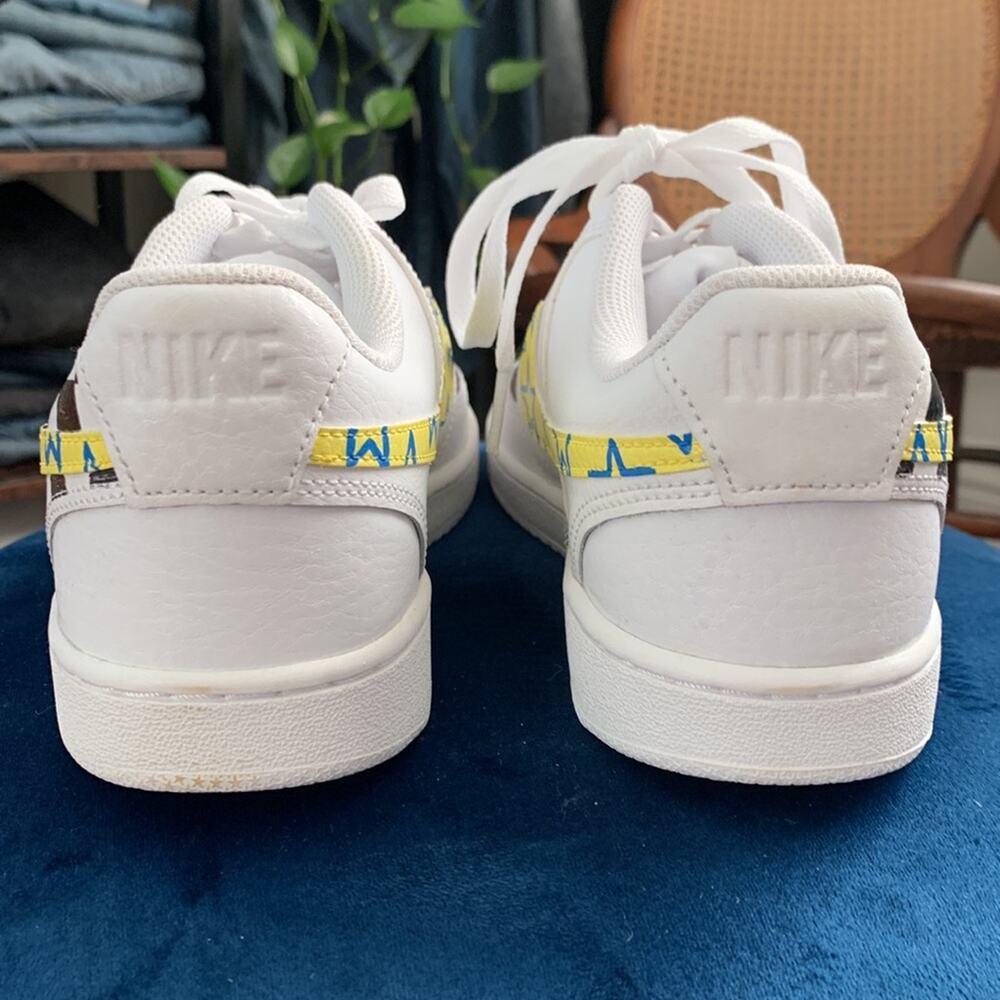 NIB Women's Nike Court Vision Low Custom Painted Sneaker Shoes 8.5 - Picture 7 of 10